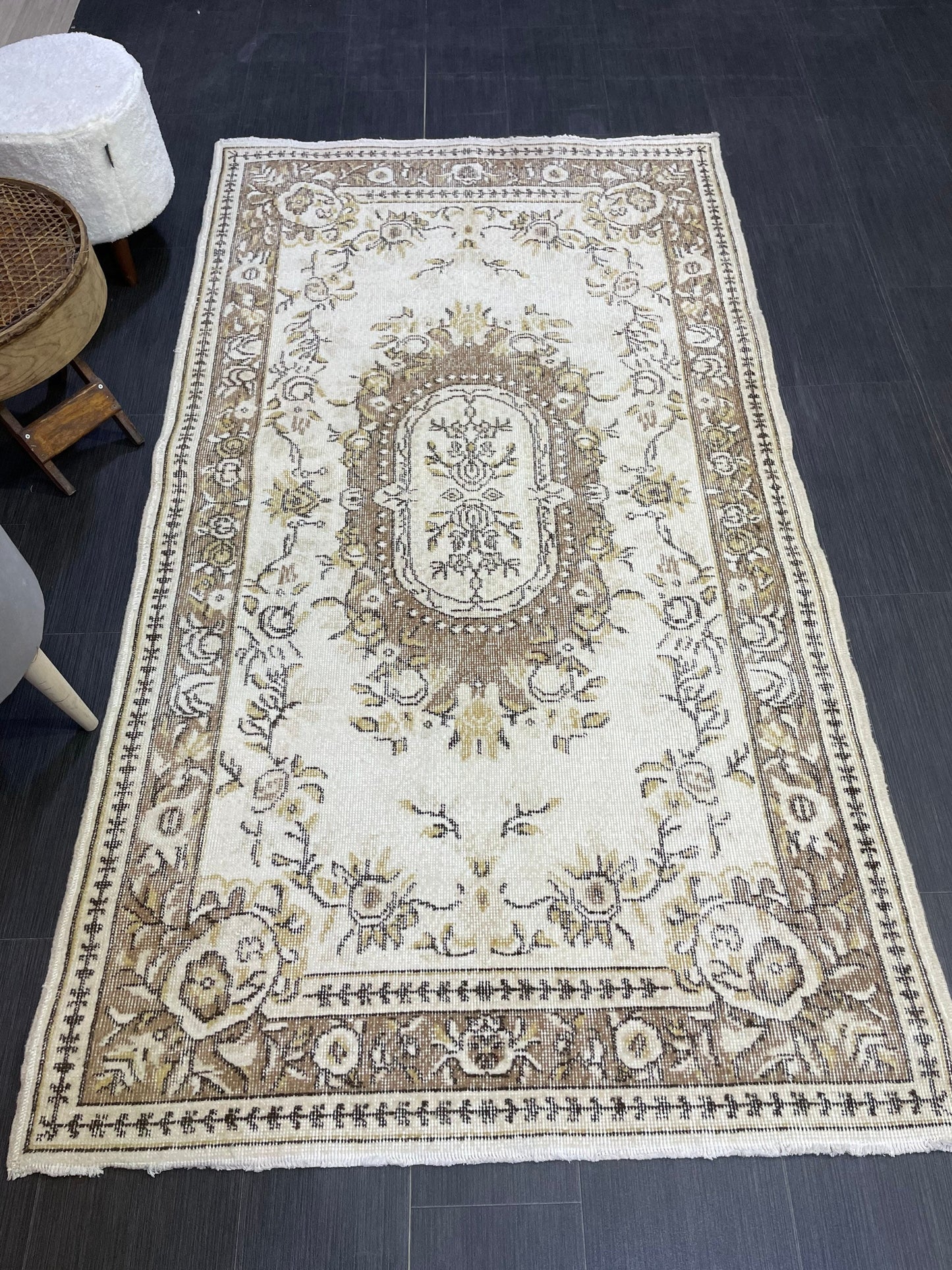 Neutral Rug, Persian RUG, TURKISH 4x7 Rug, Hand knotted Rug, Oriental Rug, Vintage Rug, Handmade Rug, Antique Rug, Oushak Rug, woven rug.