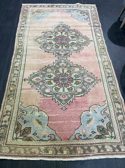 Antique Rug, Vintage 3.8 x 6.8 Rug, Turkish Wool Rug, Oushak Rug, Hand Knotted Rug, Persian Rug, Handmade Rug