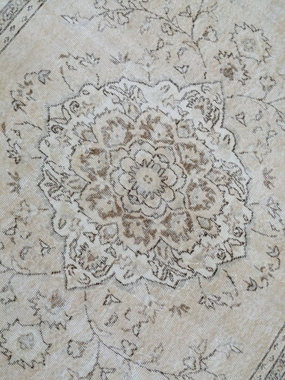 Neutral Rug 6.5 x 9.6 Neutral Vintage Oushak Rug Muted Vintage Rug Wool Muted Oushak Rug Hand Made Rugs Vintage Turkish Rug