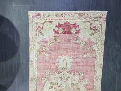 Vintage Rug, TURKISH 2.2 x 4.8 HANDMADE Rug, Vintage Persian Rug, Oushak Rug, Turkish Oushak Rug, Vintage Handknotted Rug, Wool Rug