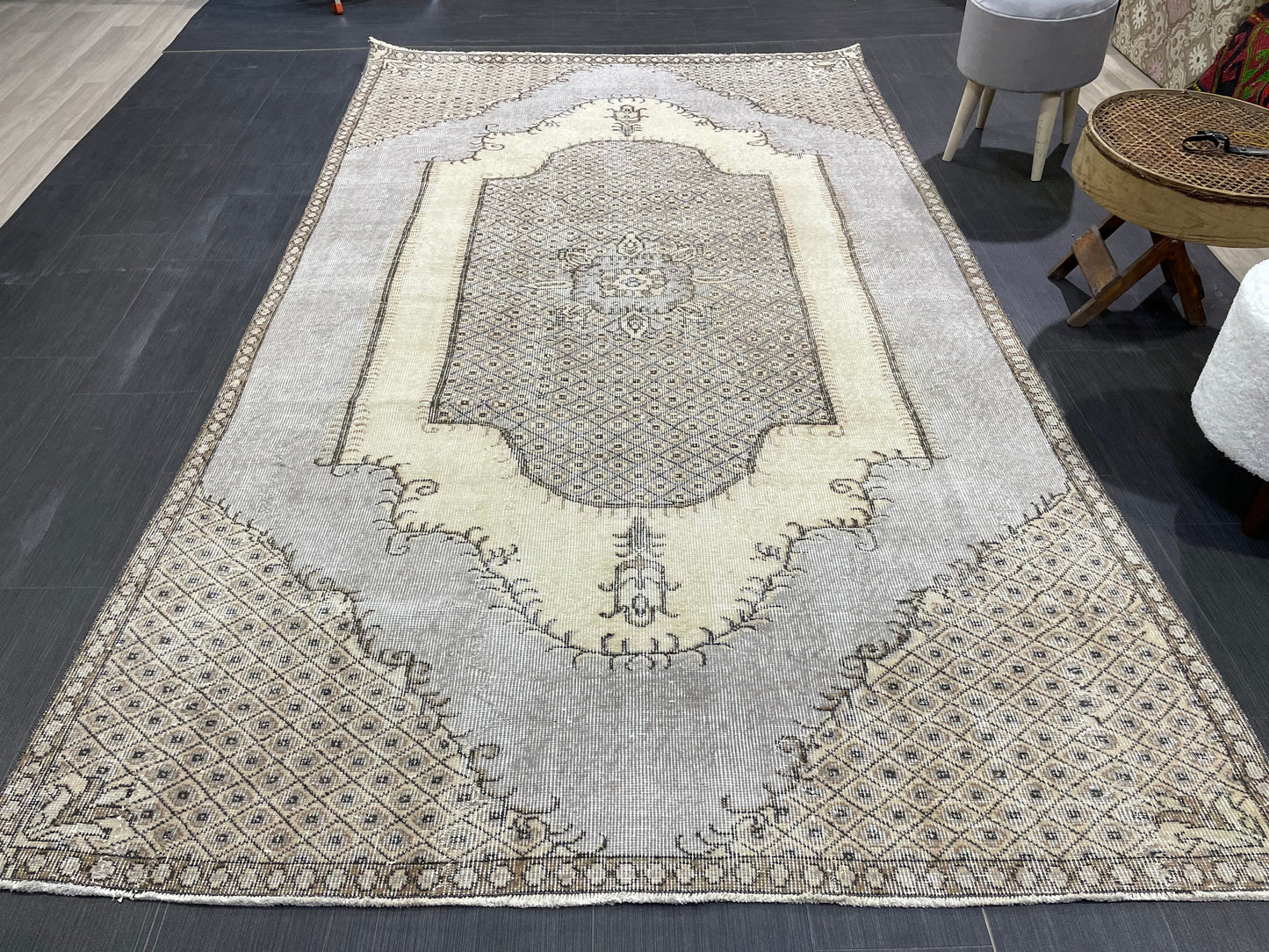 Handmade Vintage Rug, Turkish 5.2 x 9 Rug, Muted Hand Knotted Wool Rug, Handmade Rug, Antique Rug,