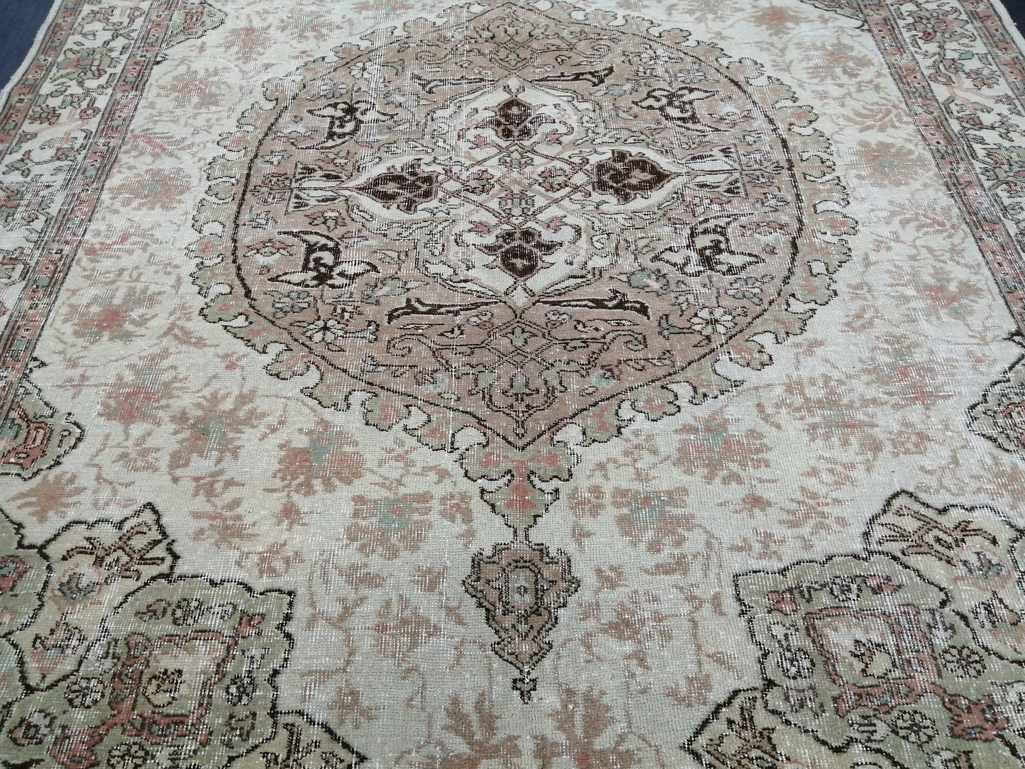 Muted Vintage Rug 6.9 x 9.8 Oushak Rug Vintage Wool Oushak Rug Hand Made Rugs Vintage Turkish Rug