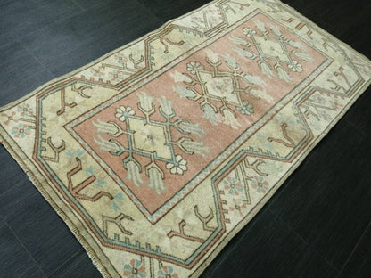 Vintage PINK Rug Hand Made Rug, 2.4 x 4.3  Vintage Oushak Rug, Boho Rug, Plush Turkish Rug, Farmhouse Rug, Vintage Wool rug