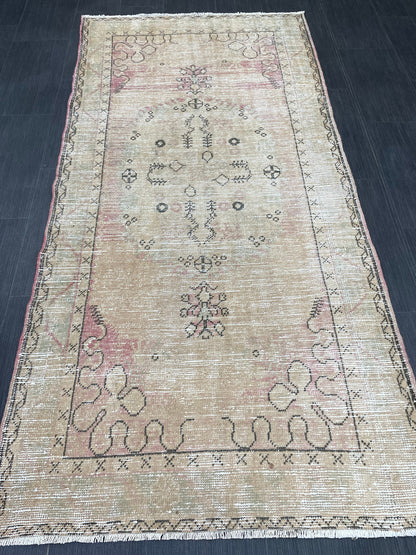 Soft Pink Vintage Turkish Rug 3.3 x 6.8 Vintage Persian Rug Muted Hand Knotted Rug Wool Oushak Rug Handmade Rugs Vintage Turkish