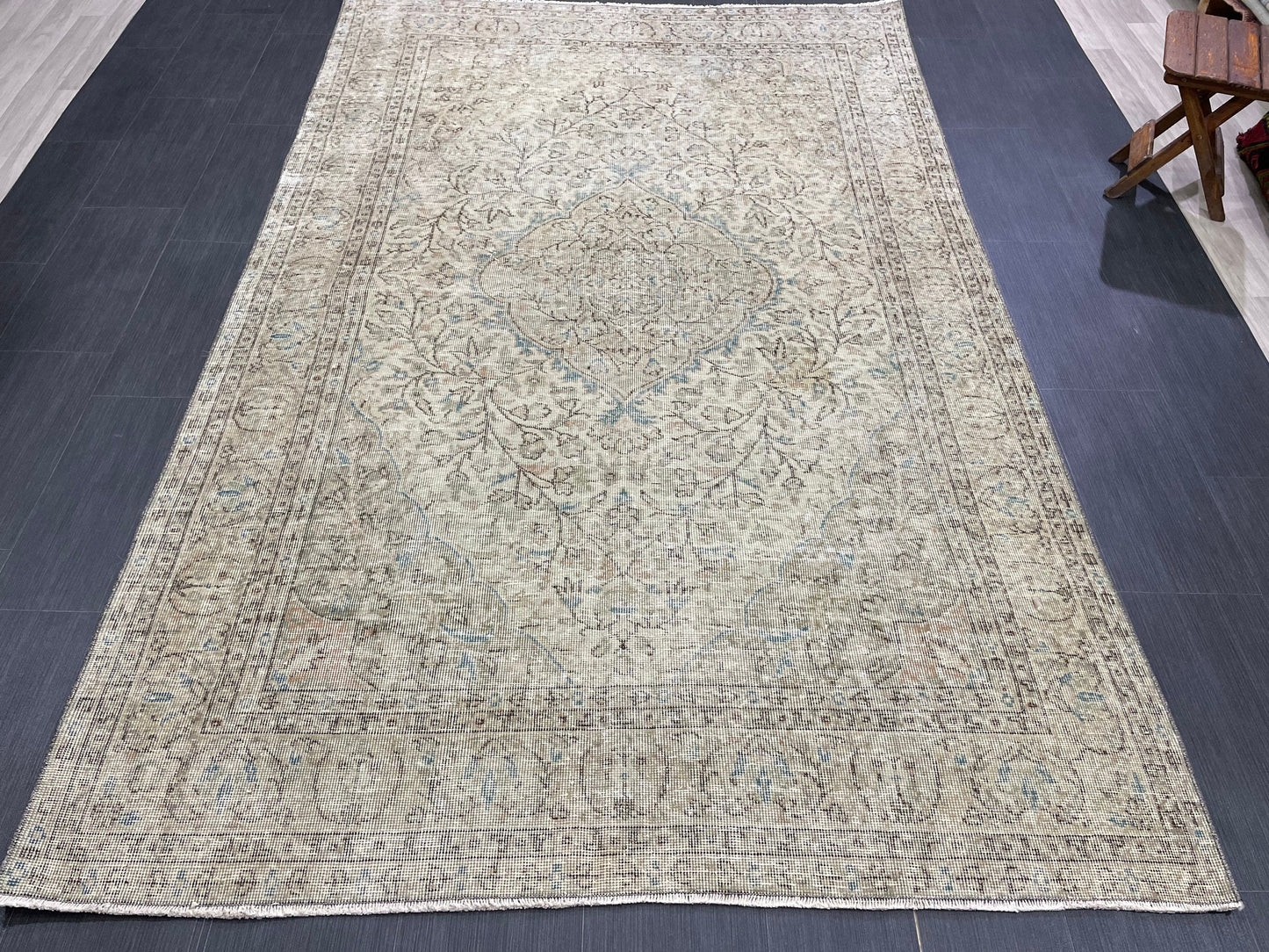 Handmade Oushak Rug Vintage 5.6 x 8.9 Rug Farmhouse Rug Wool Pile Rug Rustic Rug Wool Bohemian Rug Vintage Turkish Rug Natural Rug Muted Rug