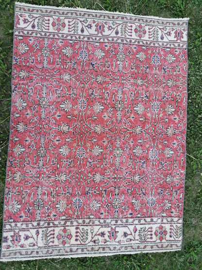 Vintage rug, turkısh vıntage rug, hand made anatolian rug 4x5'5 feet, wool rug