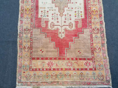 Oushak turkish rug, vintage turkish rug,oushak vintage rug 8'5x3'10