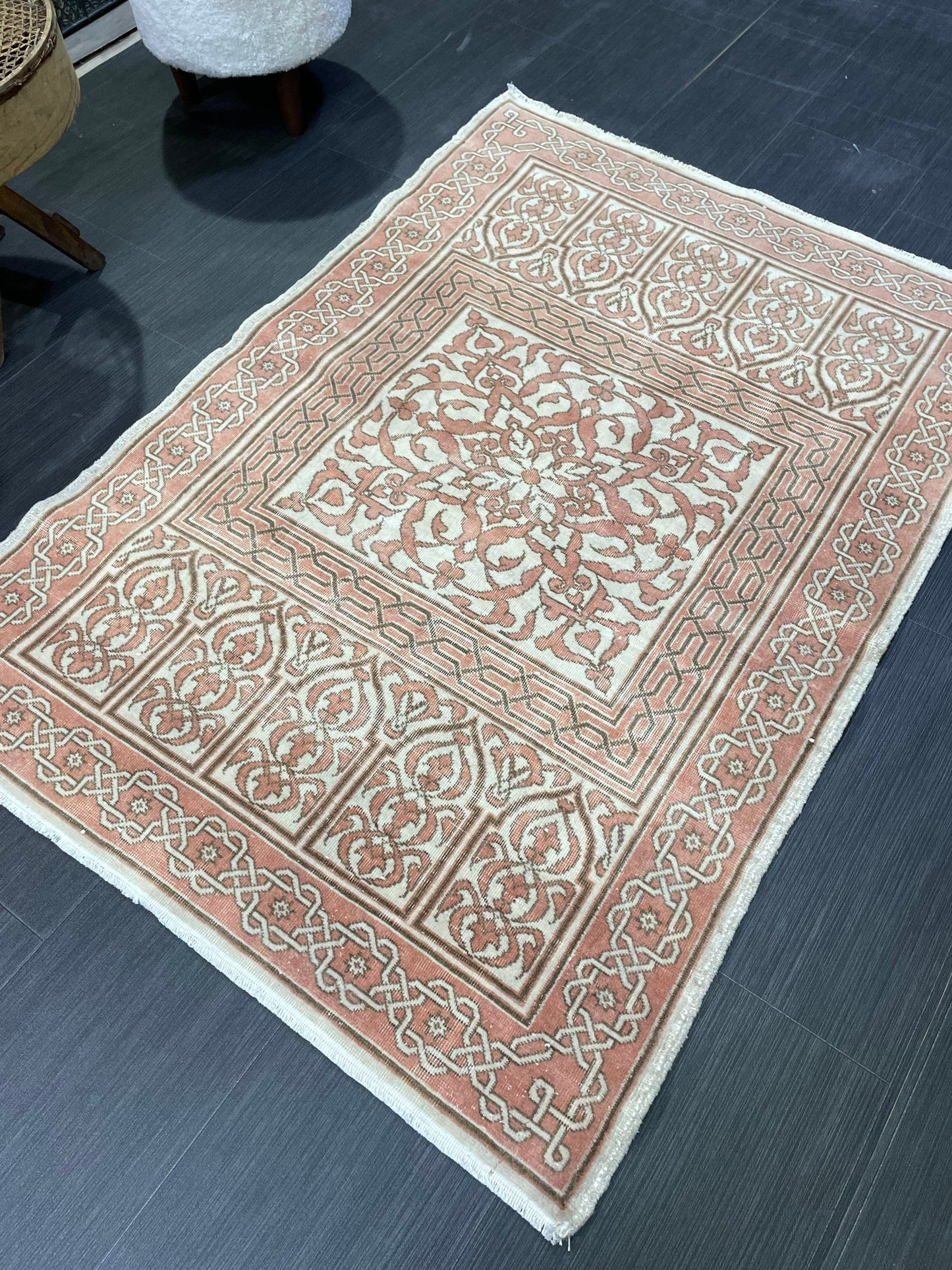 Antique Rug, Vintage 3.4 x 4.8 Rug, Turkish Wool Rug, Oushak Rug Fine Knotted Rug, Hand Knotted Rug, Persian Rug, Handmade Rug