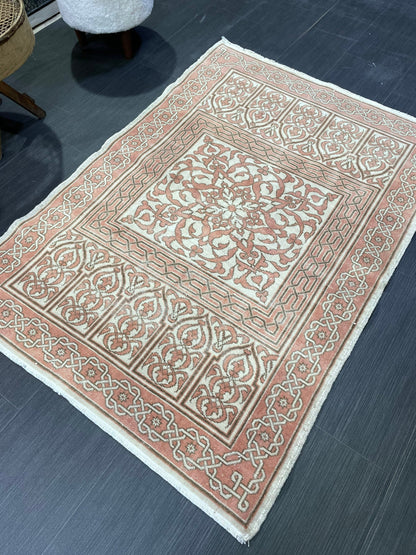 Antique Rug, Vintage 3.4 x 4.8 Rug, Turkish Wool Rug, Oushak Rug Fine Knotted Rug, Hand Knotted Rug, Persian Rug, Handmade Rug