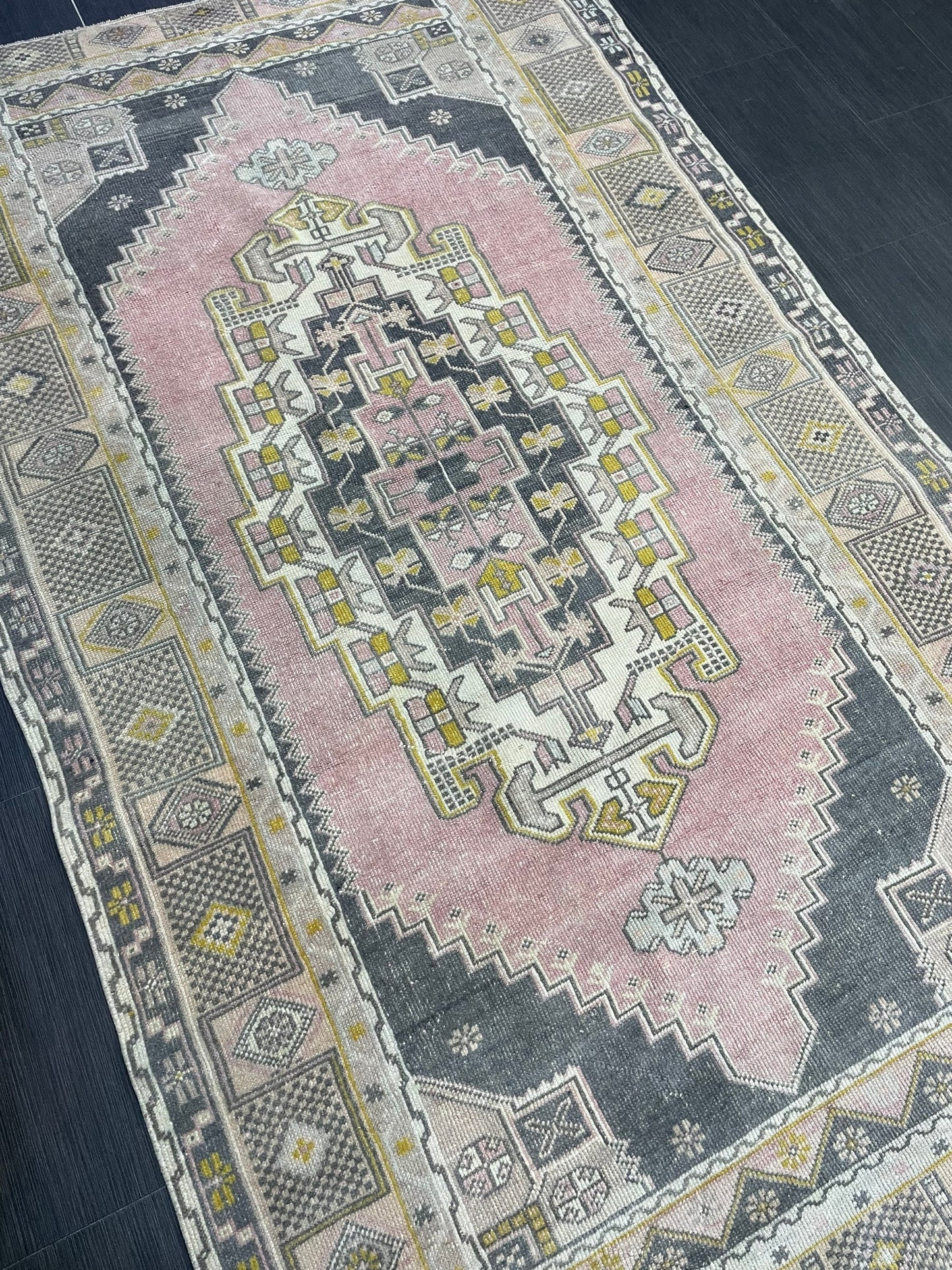 Hand Knotted Rug, Oushak 4.8 x 7.7 Rug, Rustic Rug, Handmade Rug, Turkish Rug, Farmhouse Rug, Vintage Rug, Wool rug