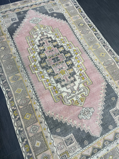 Hand Knotted Rug, Oushak 4.8 x 7.7 Rug, Rustic Rug, Handmade Rug, Turkish Rug, Farmhouse Rug, Vintage Rug, Wool rug