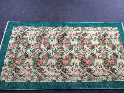 Vintage Rug, Turkish Rug Bohemian Rug, Living Room Rug, Oushak Rug,Hand woven Rug,Weaving Rug, 7 x 4 feet, Green Floral Rug