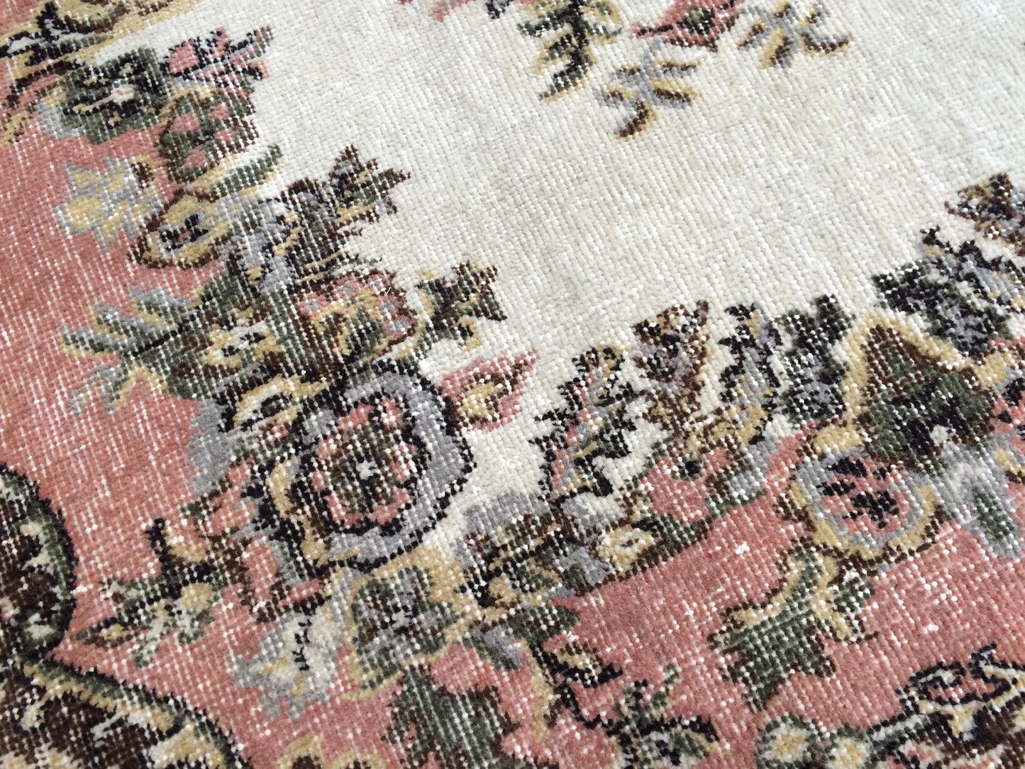 Vintage Pink Rug,4x7  Turkish Rugs Bohemian Rug, Wool Oushak Rug, Pink Oushak Rug,Hand woven Rug,Weaving Rug