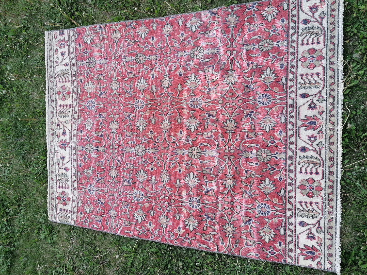 Vintage rug, turkısh vıntage rug, hand made anatolian rug 4x5'5 feet, wool rug