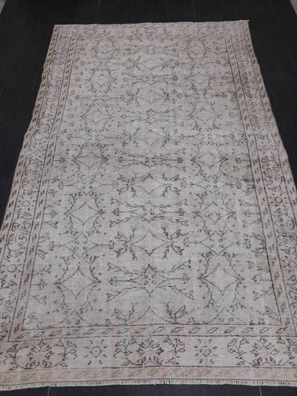 Floral Vintage Rug 6 x 9.6 OUSHAK RUG TURKISH Oushak Rug Vintage Wool Oushak Rug Hand Made Rugs Vintage Turkish Rug Neutral Rug
