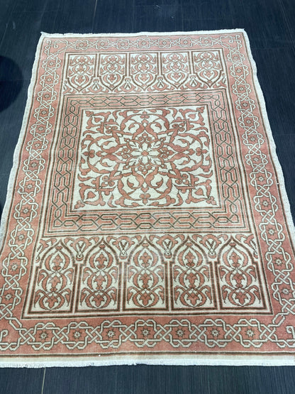 Antique Rug, Vintage 3.4 x 4.8 Rug, Turkish Wool Rug, Oushak Rug Fine Knotted Rug, Hand Knotted Rug, Persian Rug, Handmade Rug