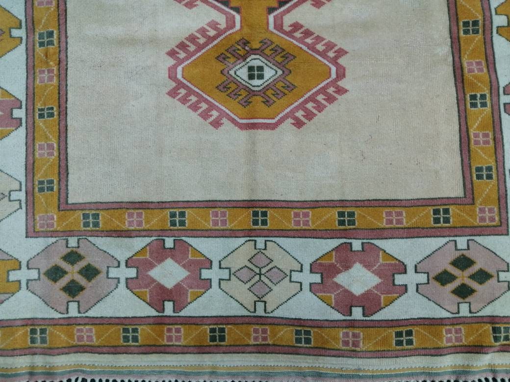 Muted Vintage Turkish Hand Made Rug, 6.5 x 8.8 Oushak Rug, Muted Rug, Vintage Persian Rug, Oriental Rug, Vintage Rug,Soft Wool Rug