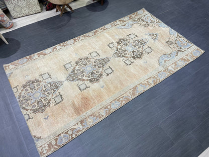 Turkish Rug, Muted Handknotted 4.5 x 8.3 Rug, Handmade Rug, Persian Rug, Vintage Wool Rug, Turkish Kitchen Rug