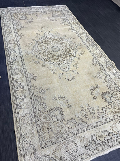 Antique Rug, Neutral Rug, Persian 4x8 RUG, Oushak Rug, TURKISH Rug, Handknotted Rug, Distressed Rug, Vintage Rug, Handmade Rug, woven rug.