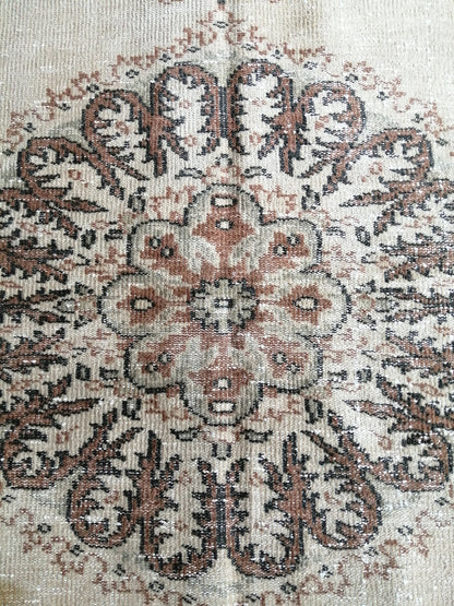 5.5 x 9.8 OUSHAK RUG TURKISH Large Oriental Rug Vintage Oushak Runner Rug Vintage Runner Rug Wool Rug Hand Made Rug Vintage Turkish Rug