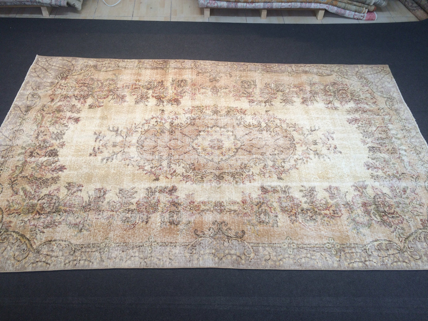 9 x 5.6 muted Rug, Faded Rug,Vintage Big Area Rug,Antique Rug,Oushak antique Rug,Hand woven Rug, 6 by 9 Muted Rug,Ethnic Rug,Kitchen Rug