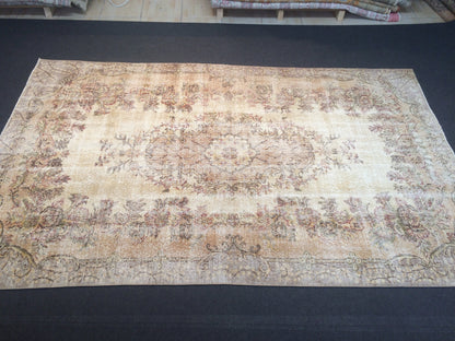 9 x 5.6 muted Rug, Faded Rug,Vintage Big Area Rug,Antique Rug,Oushak antique Rug,Hand woven Rug, 6 by 9 Muted Rug,Ethnic Rug,Kitchen Rug