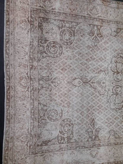 NEUTRAL PERSIAN RUG 6.7 X 10.2 Muted Oushak Rug Vintage Oushak Rug Vintage  Rug Wool Hand Made Rug Vintage Persian Rug Vintage Oriental Rug