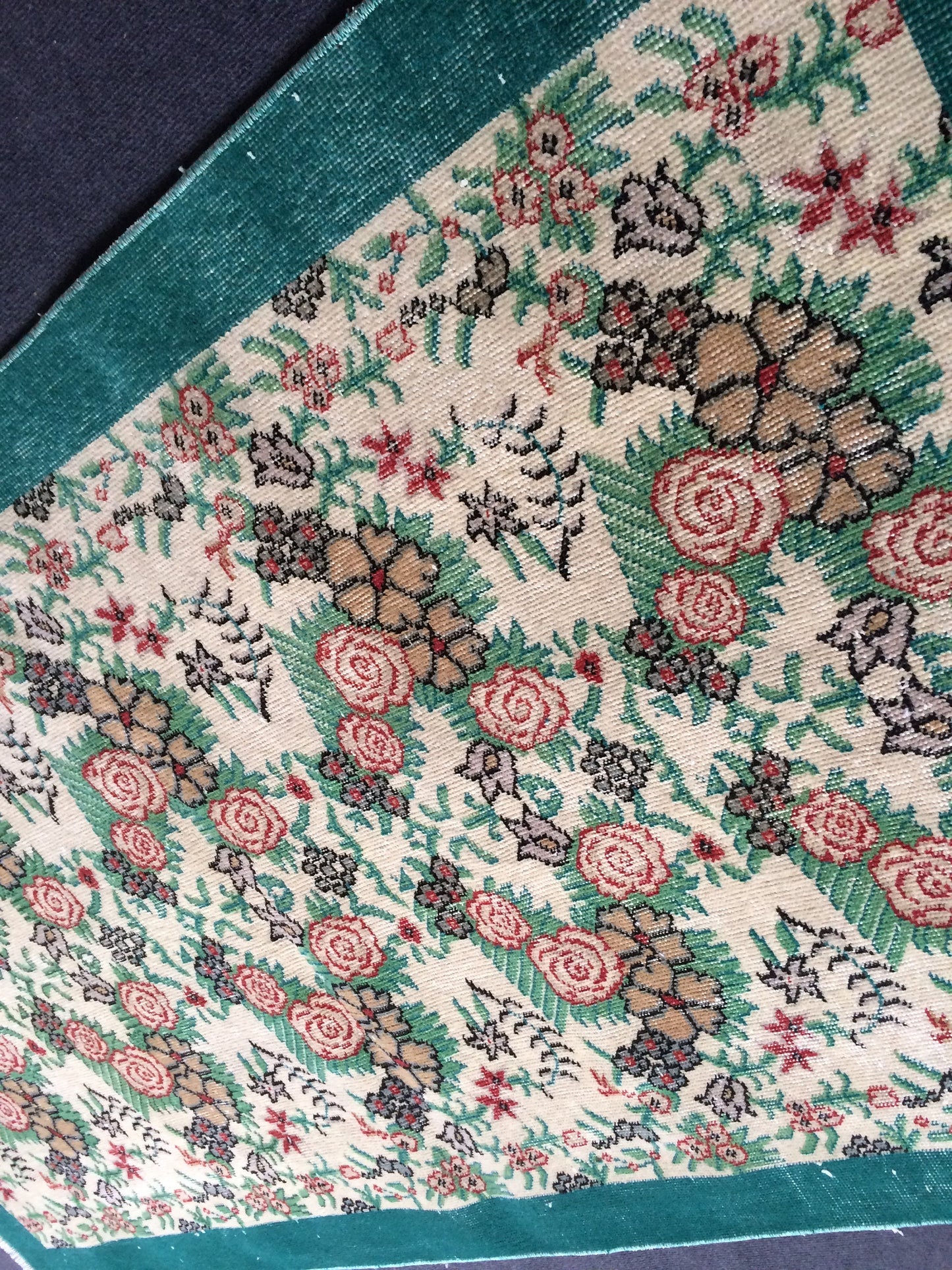 Vintage Rug, Turkish Rug Bohemian Rug, Living Room Rug, Oushak Rug,Hand woven Rug,Weaving Rug, 7 x 4 feet, Green Floral Rug