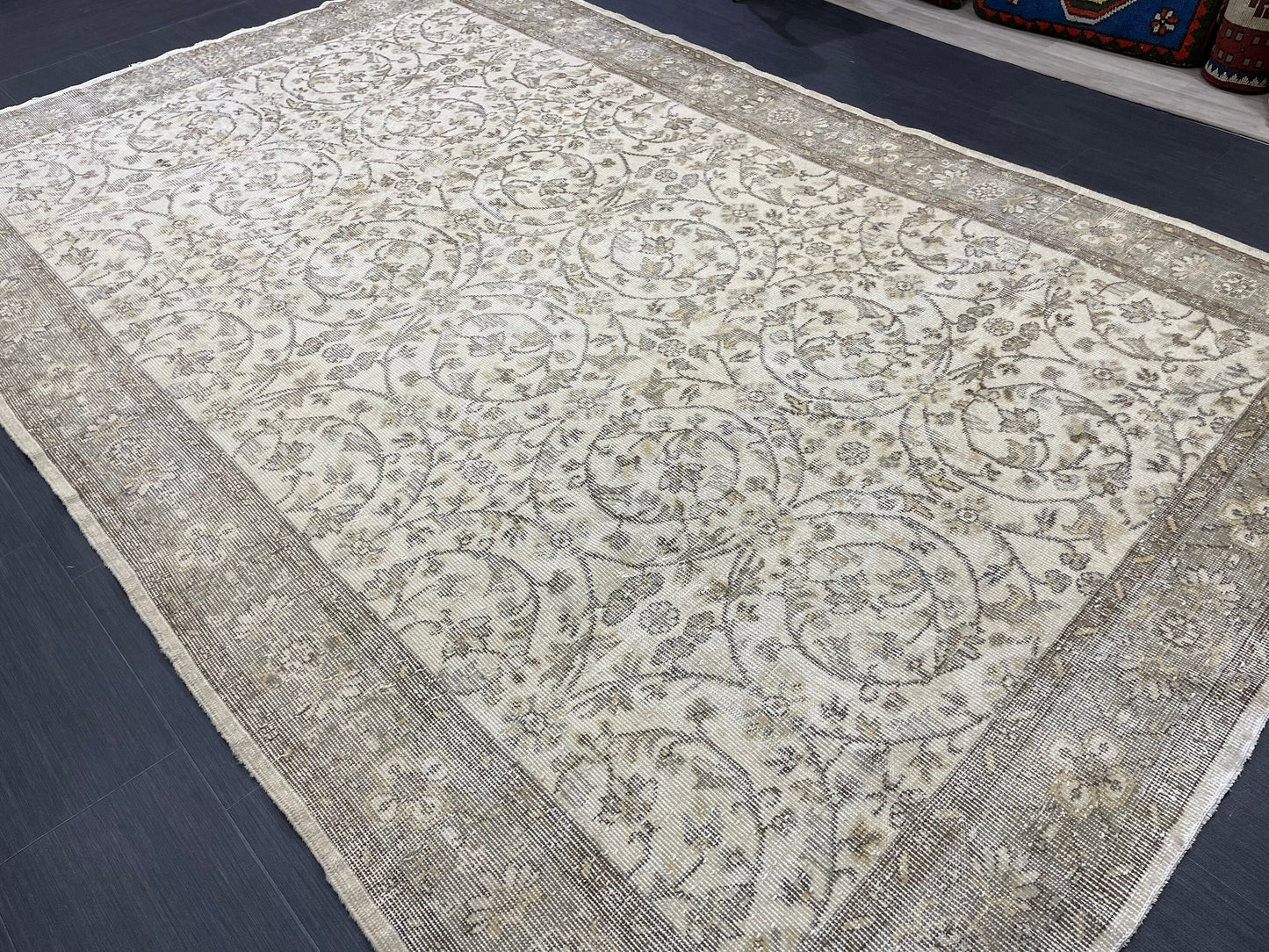 Vintage Rug 6.4 x 9.8 Handmade Oushak Rug Farmhouse Rug Wool Pile Rug Rustic Rug Wool Bohemian Rug Vintage Turkish Rug Natural Rug Muted Rug