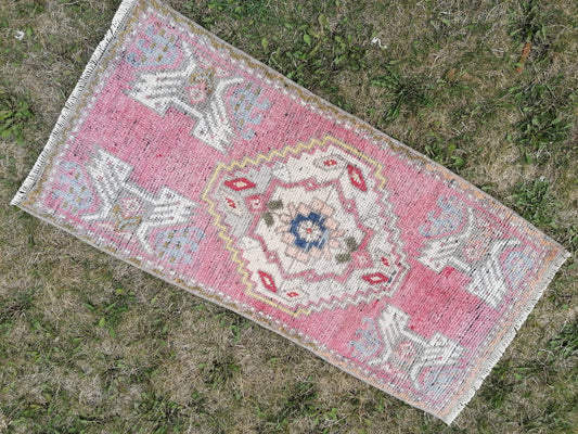 Vintage oushak small rug. vintage handmade rug 3'2x1'6 anatolia turkey natural dyes and hand spun wool area rugs