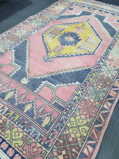 3.6 x 6 Hand Knotted Rug,  Handmade Rug, Oushak Rug,  Natural Wool Rug, Oriental Rug Plush Turkish Rug, Farmhouse Rug, Vintage Persian rug