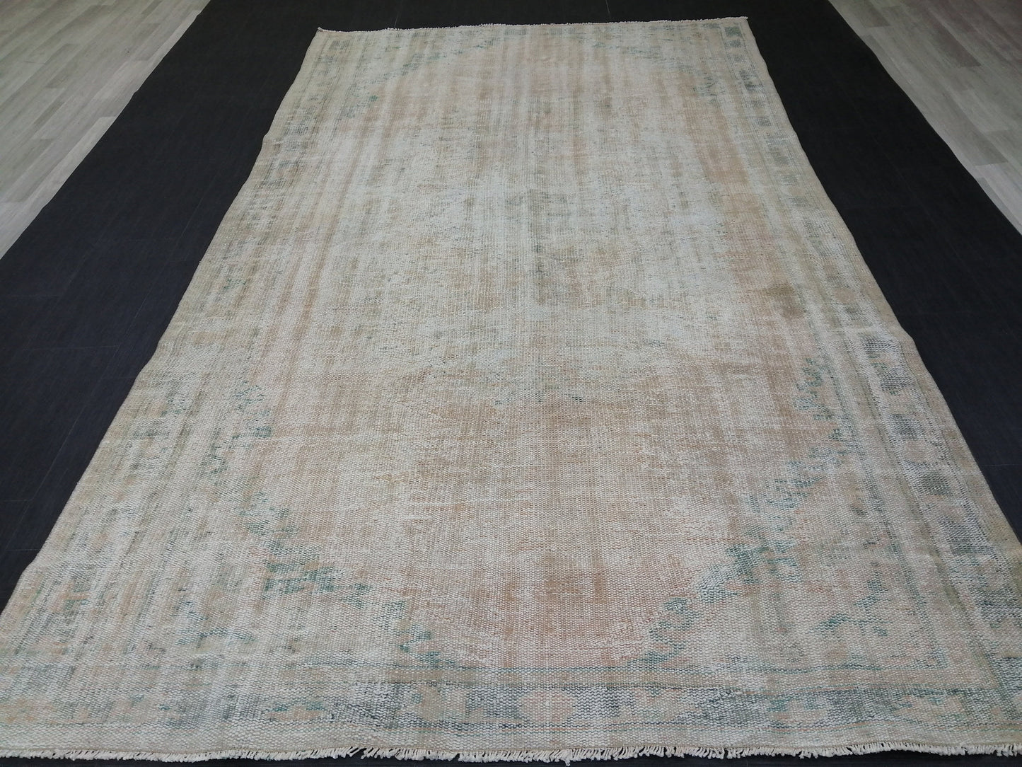 Distressed Rug Handmade Rug 6 x 10.3 Oushak Rug Rustic Rug, Muted Antique Rug Faded Rug 6x10 Turkish Rug Farmhouse Rug Vintage Rug Wool rug