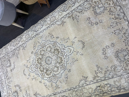Antique Rug, Neutral Rug, Persian 4x8 RUG, Oushak Rug, TURKISH Rug, Handknotted Rug, Distressed Rug, Vintage Rug, Handmade Rug, woven rug.