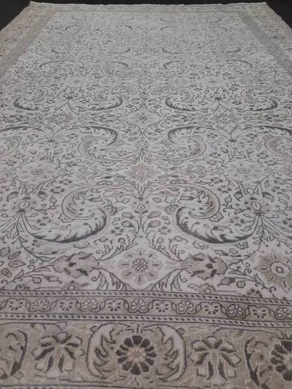 MUTED TURKISH RUG 6.5 x 9.4  Neutral Oushak Rug Vintage Oushak Rug Vintage Rug Wool Hand Made Rug Neutral Persian Rug Vintage Oriental Rug