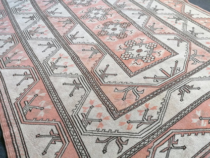 Vintage handmade wool rug 5'5x7'4 turkish rug, bohemian rug, living room rug, bedroom vintage rug, oushak rug