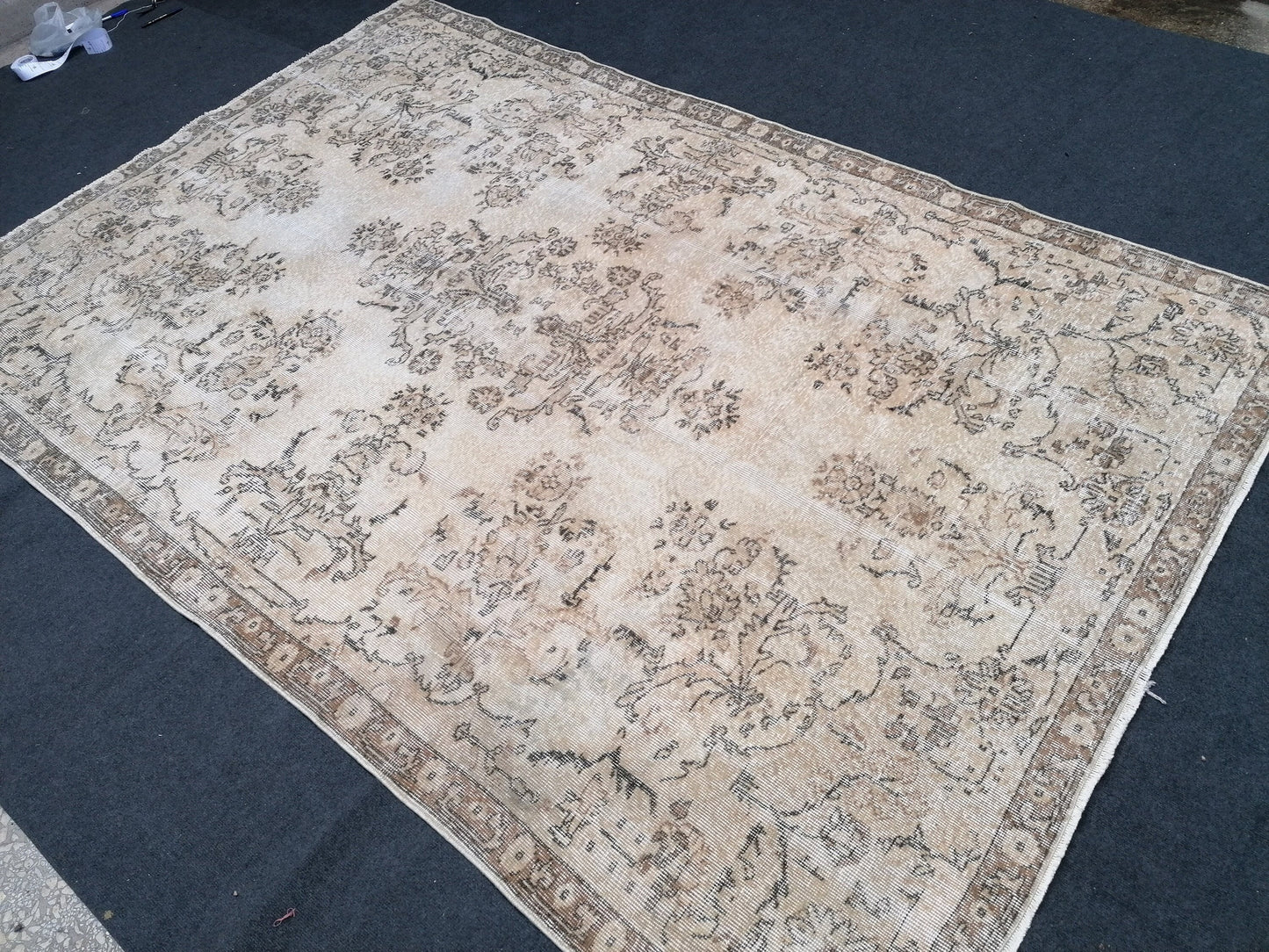 Oushak turkish rug, vintage turkish rug,oushak vintage rug,vintage rug,kitchen rug, vintage anatolian rug,unique hand made bohemian 9'9x6'9