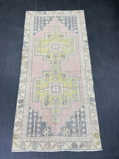 Vintage RUG 4 x 8.7 TURKISH Rug Oriental Rug Vintage Oushak Rug Vintage Persian Wool Rug Hand Made Rugs Vintage Turkish Rug Discounted Rugs