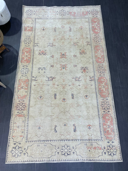 Distressed Vintage Rug, Persian 4.9 x 8.5 Rug, Handmade Rug, Antique Rug, Rustic Rug, Turkish Rug, Farmhouse Rug, Wool rug