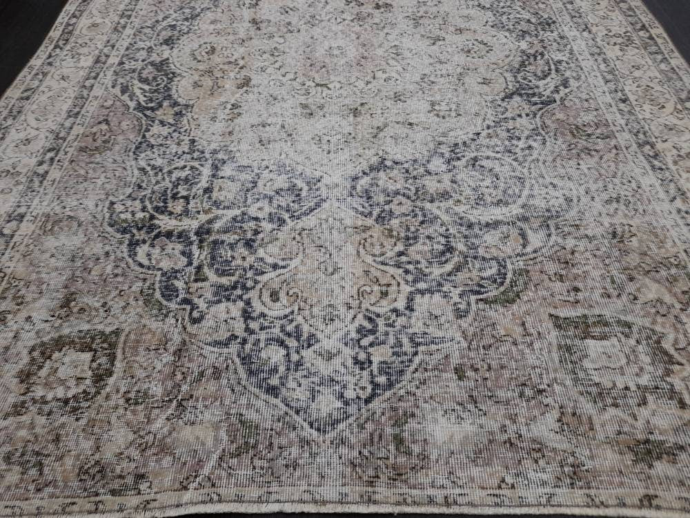 Distressed HAND Knotted Rug 6x8 Vintage Turkish Rug Oushak Rug Persian Rug Oriental Blue Rug Muted Vintage Floral Rug Elegant Wool Rug