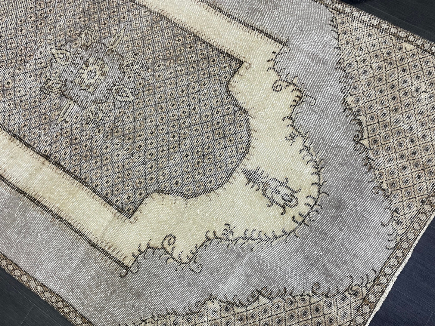 Handmade Vintage Rug, Turkish 5.2 x 9 Rug, Muted Hand Knotted Wool Rug, Handmade Rug, Antique Rug,