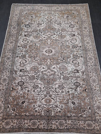Neutral Rugs 6.4 x 9.4 Vintage Neutral Rug Muted Oushak Rug Rustic Persian Rug Turkish Rug Fine Hand Knotted Wool rug Vintage Oriental Rug