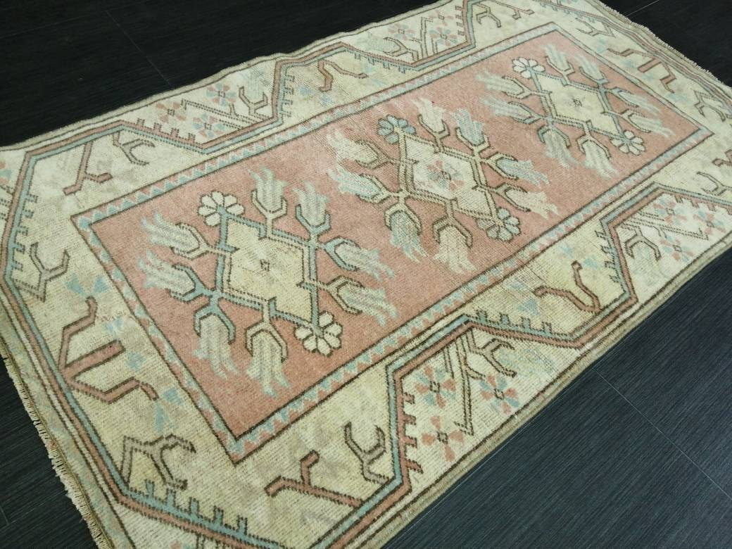 Vintage PINK Rug Hand Made Rug, 2.4 x 4.3  Vintage Oushak Rug, Boho Rug, Plush Turkish Rug, Farmhouse Rug, Vintage Wool rug