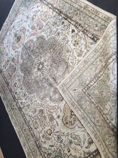 6.7 x 9.8 Turkish Oushak Rug Large Area Rug, Vintage Rug Oushak Rug 7 by 10 Muted Rug