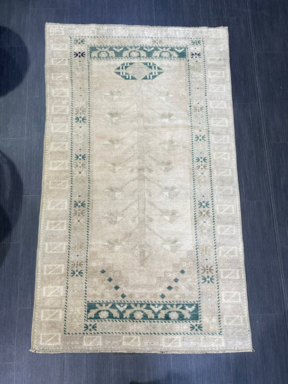 Muted Vintage Rug, TURKISH Rug, Vintage 3 x 5.2 Wool Rug, Oushak Rug, Hand Knotted Rug, 100% Wool Rug, Handmade Rug