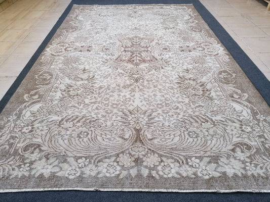 9'4x5'10 muted soft colors rug, vintage turkish rug, oushak vintage rug, kitchen rug,vintage anatolian bohemian rug