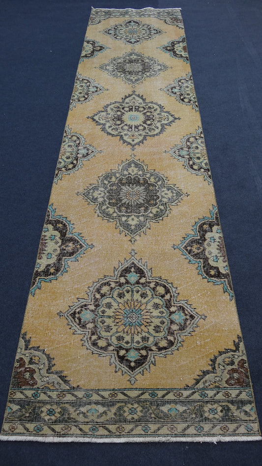 Turkish runner rug, muted soft colors rug, vintage rug, turkish oushak runner rug, retro style rug,traditional turkish design,152x36 inches