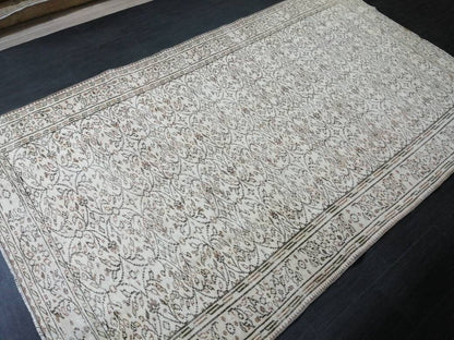 Persian RUG Neutral Vintage Muted Oushak Rug 5.7 x 10 Large Vintage Rug Wool Oushak Rug Hand Made Rugs Vintage Turkish Rug 5.7x10 Oriental