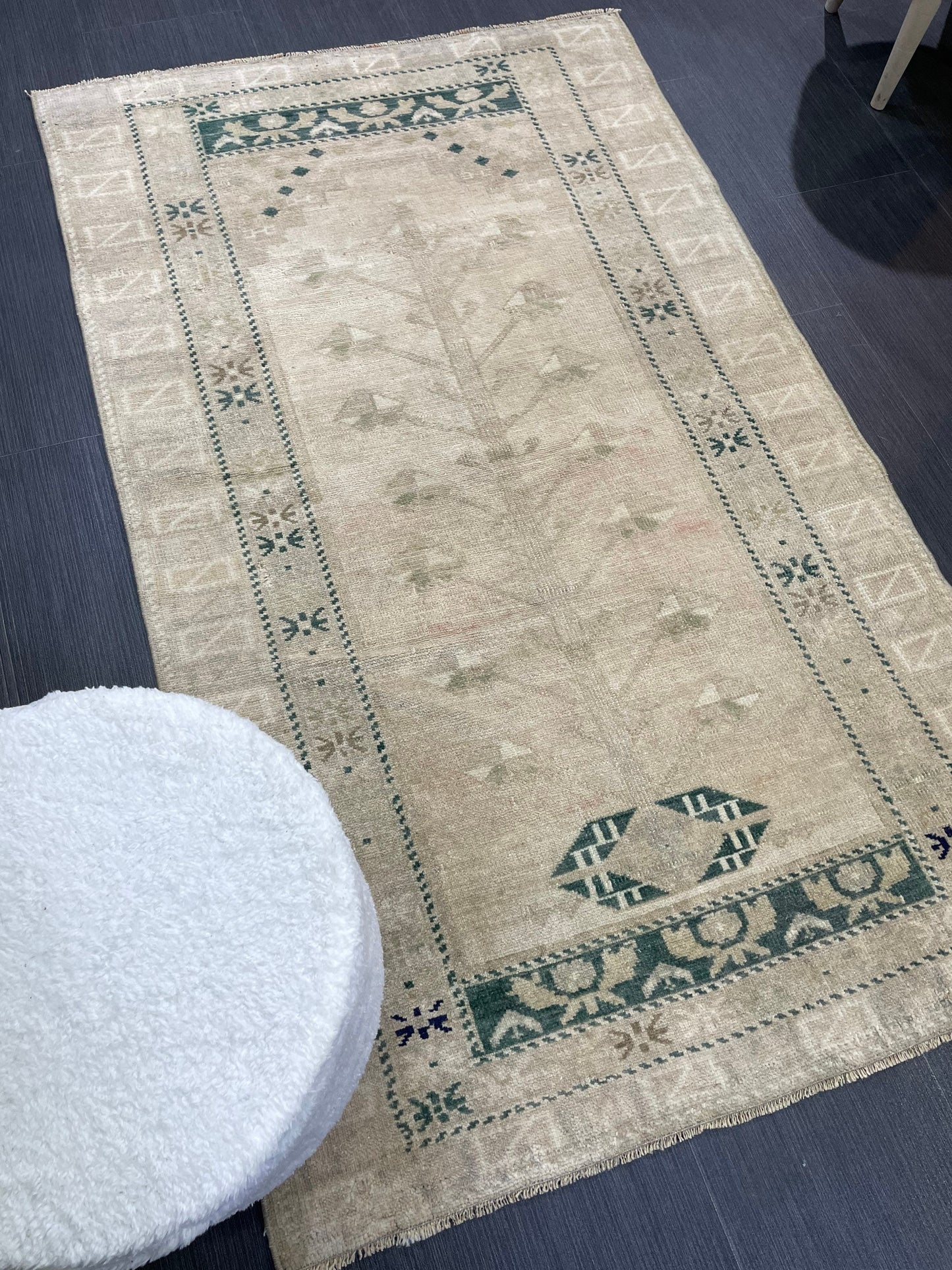 Muted Vintage Rug, TURKISH Rug, Vintage 3 x 5.2 Wool Rug, Oushak Rug, Hand Knotted Rug, 100% Wool Rug, Handmade Rug