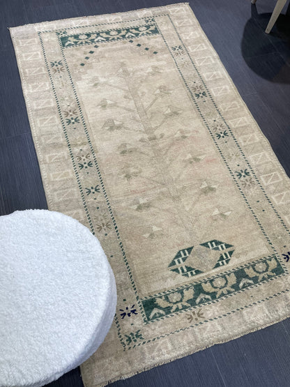 Muted Vintage Rug, TURKISH Rug, Vintage 3 x 5.2 Wool Rug, Oushak Rug, Hand Knotted Rug, 100% Wool Rug, Handmade Rug