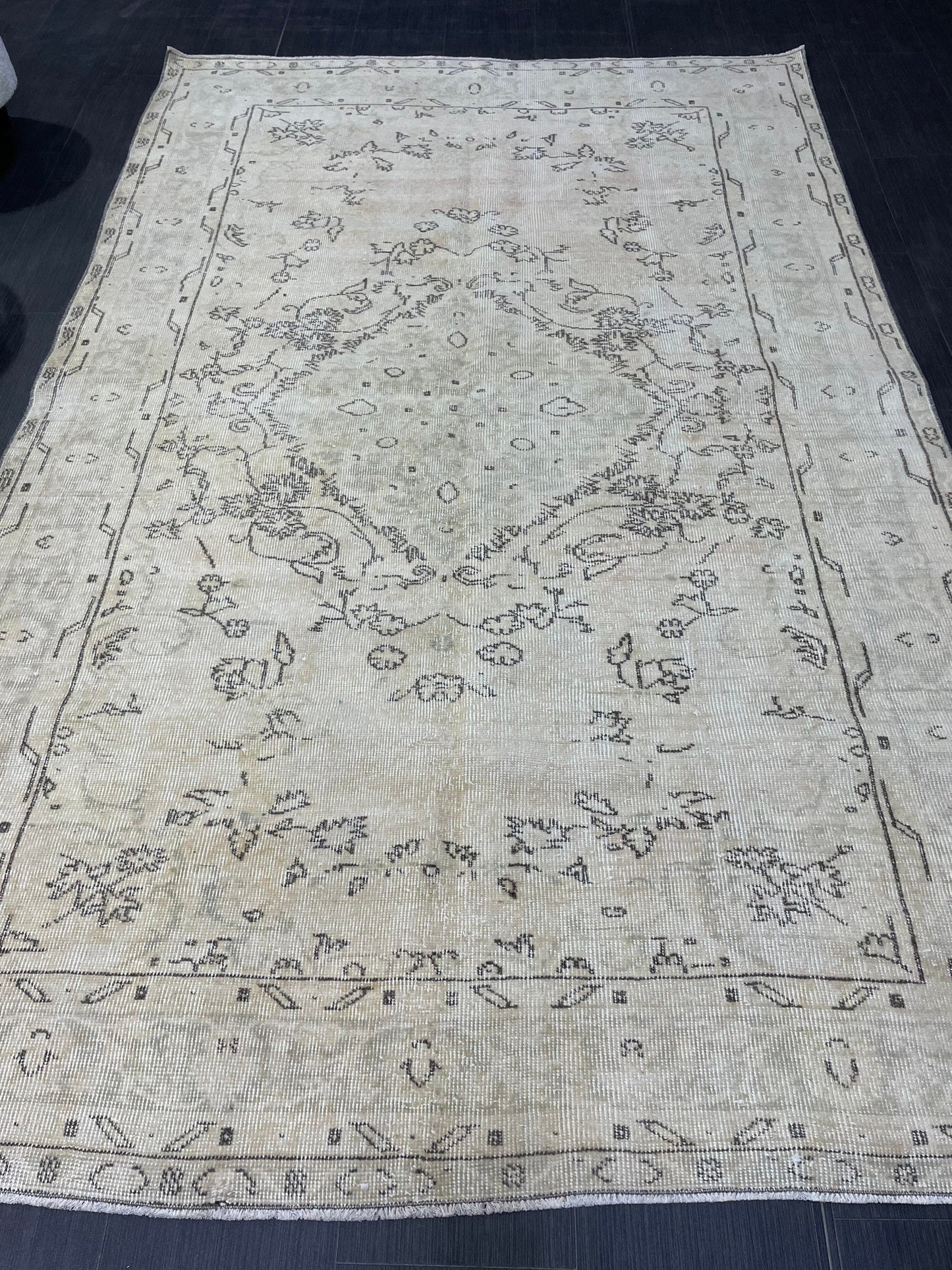 Muted Vintage Rug, Persian 5.6 x 8.7 Rug, Living Room Rug,Oushak Rug,Hand Knotted Rug, NEUTRAL Rug,Turkish Rug, Handmade Rugs